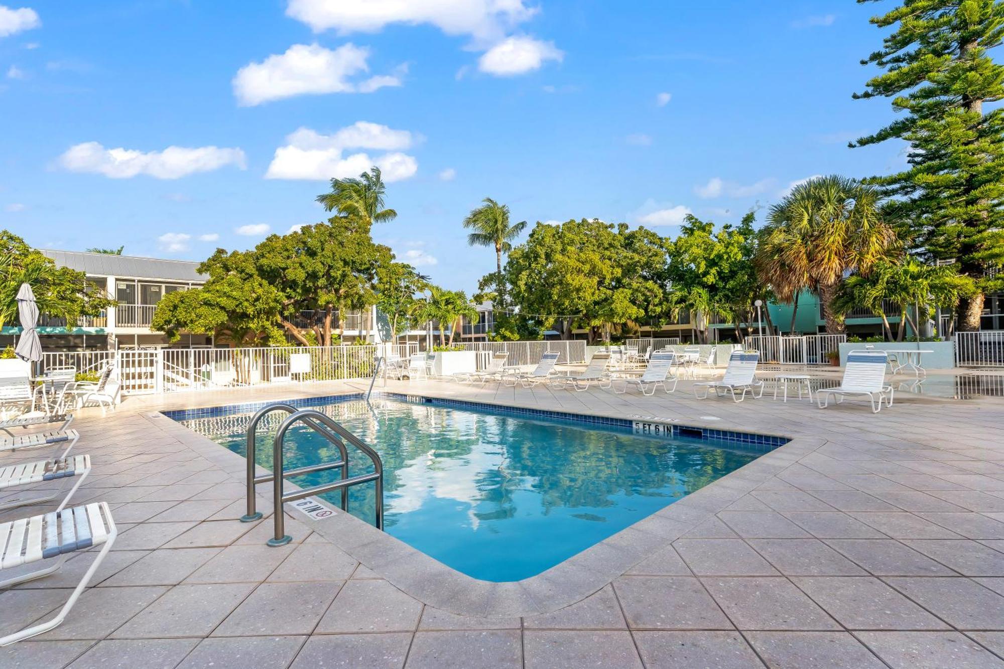 Tower 2 Master Suites, 2 Kings Beds, Marina Key Largo Exterior photo