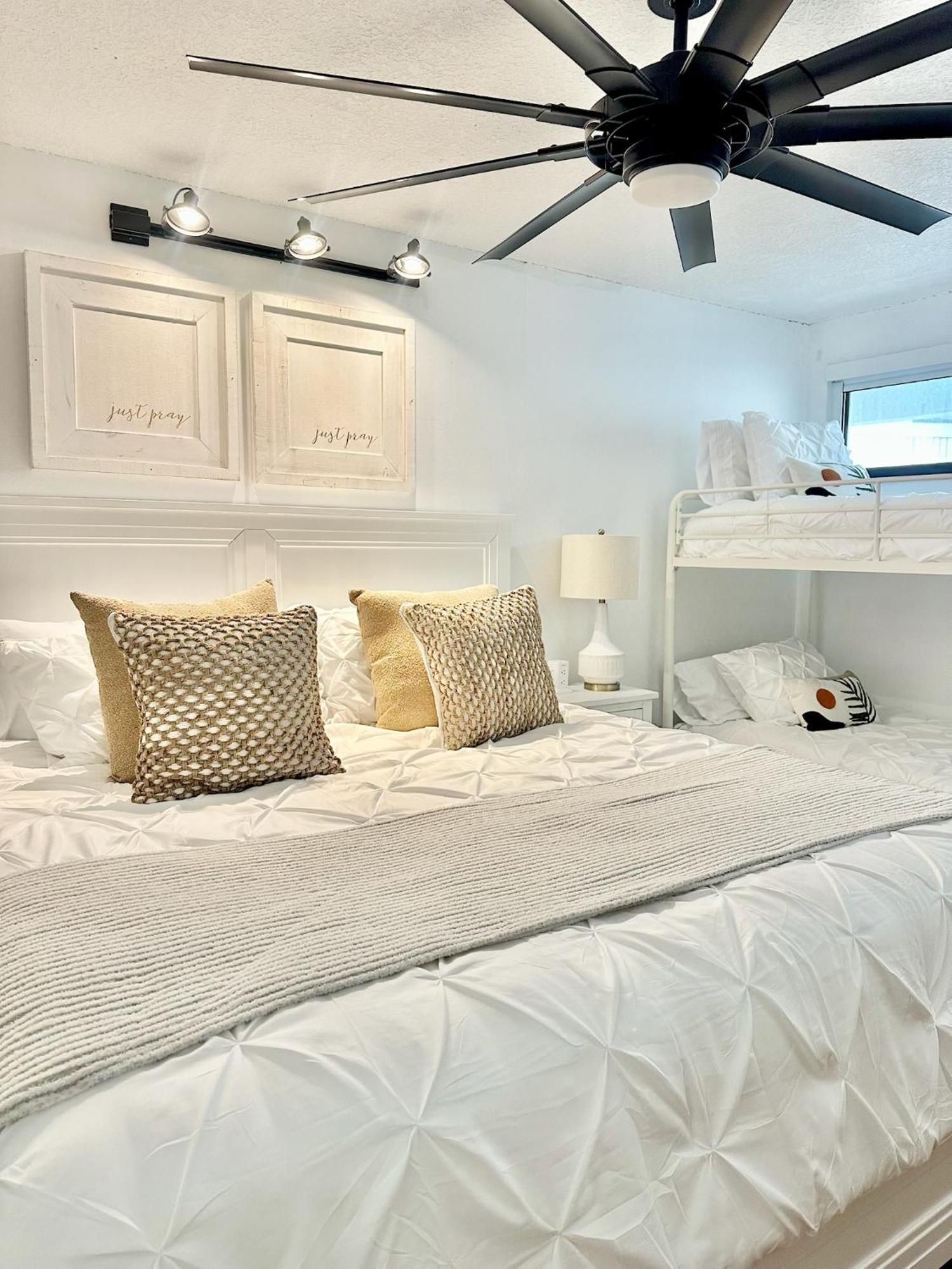 Tower 2 Master Suites, 2 Kings Beds, Marina Key Largo Exterior photo