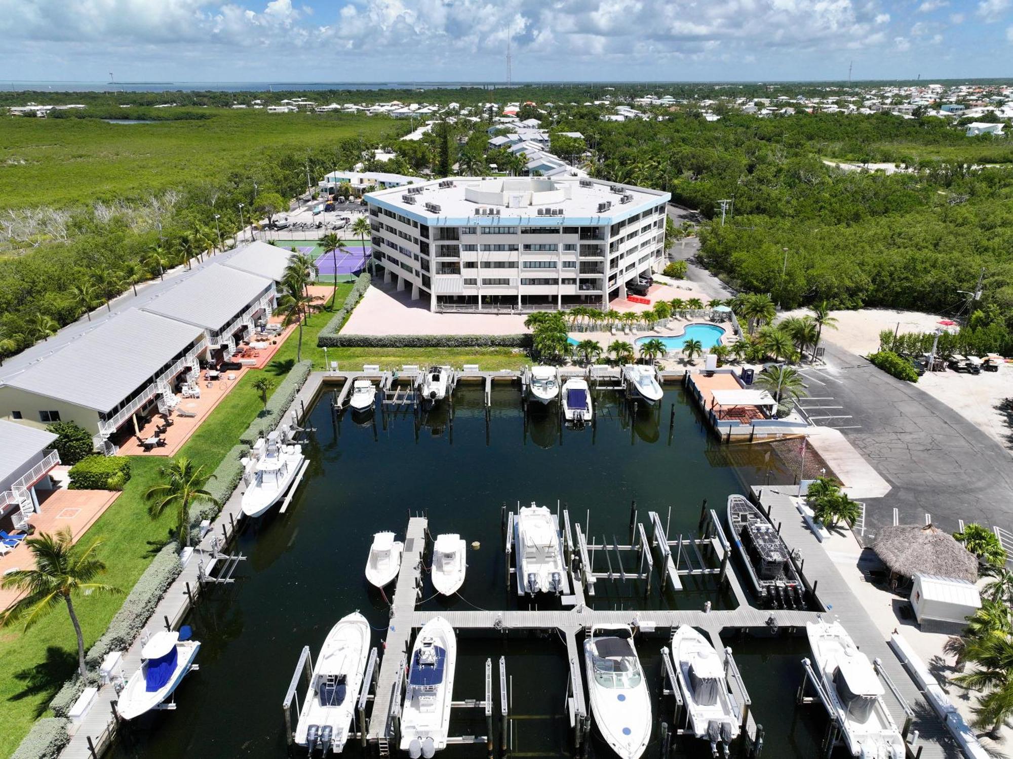 Tower 2 Master Suites, 2 Kings Beds, Marina Key Largo Exterior photo