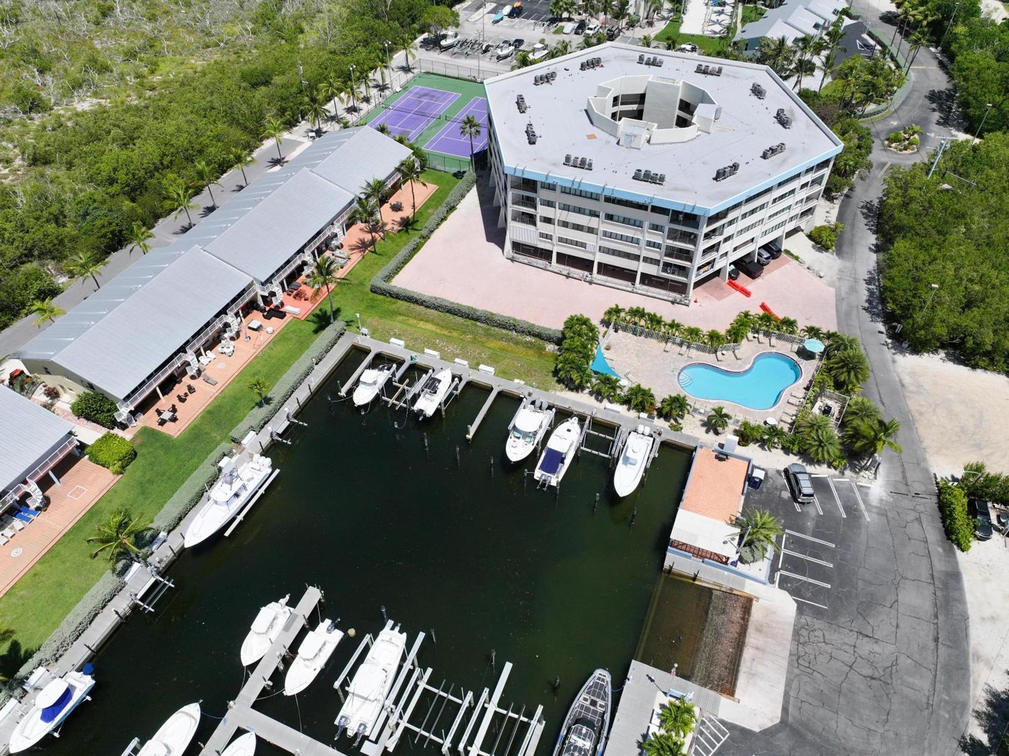 Tower 2 Master Suites, 2 Kings Beds, Marina Key Largo Exterior photo